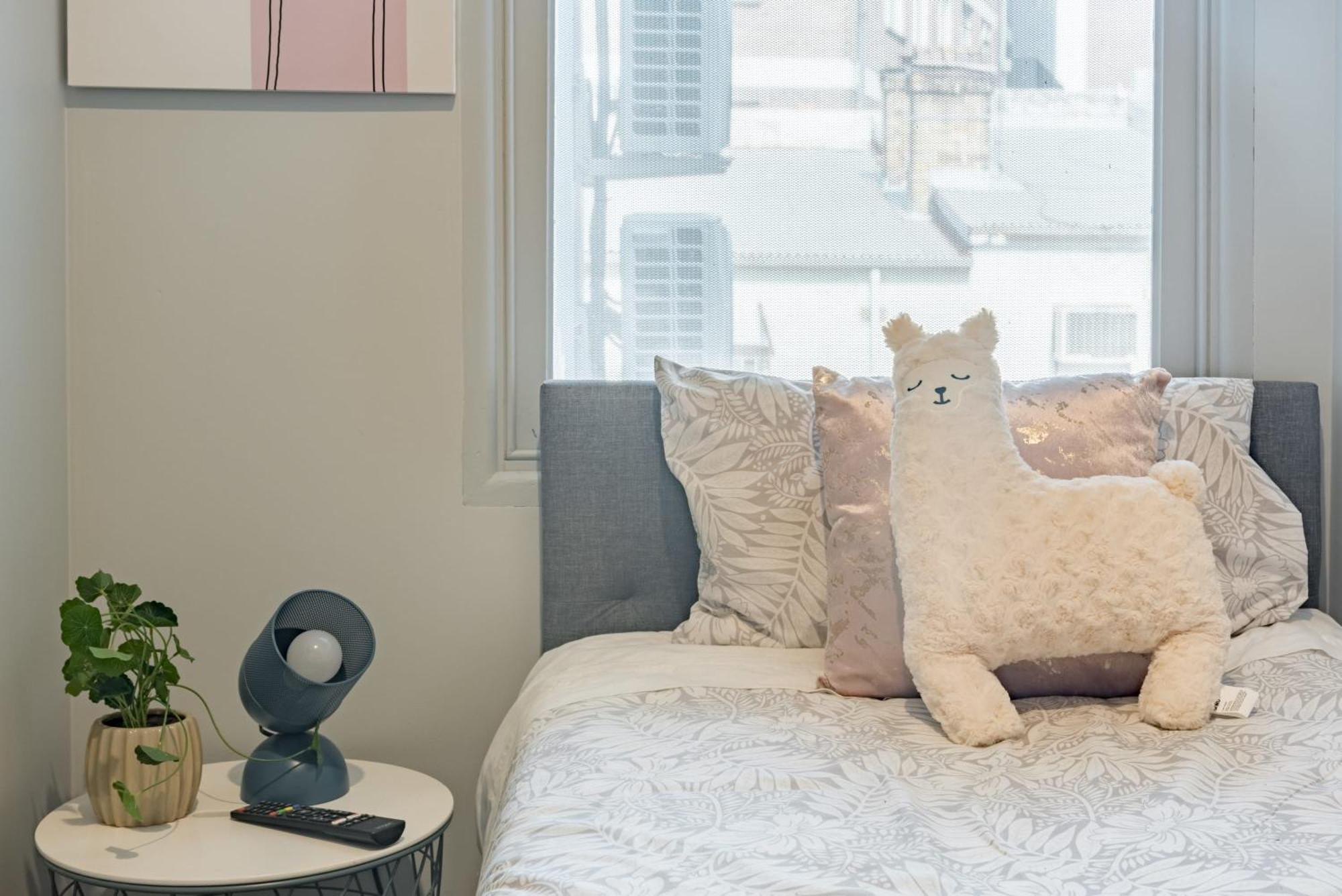 Cozy King Single Ensuite - Ac - Next To Cbd - Near Station Townhall Chinatown Darling Harbour Uts Usyd Guest house *